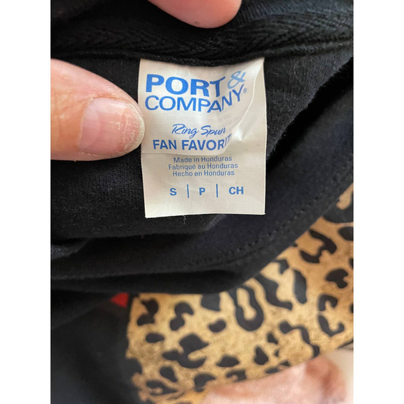 Port & Company Womens Red Lipstick Mouth Sweatshirt  Size S Black - Picture 5 of 5